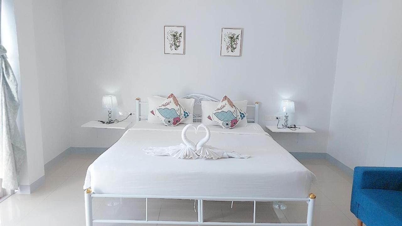 Cinderella Residence Patong ภายนอก รูปภาพ