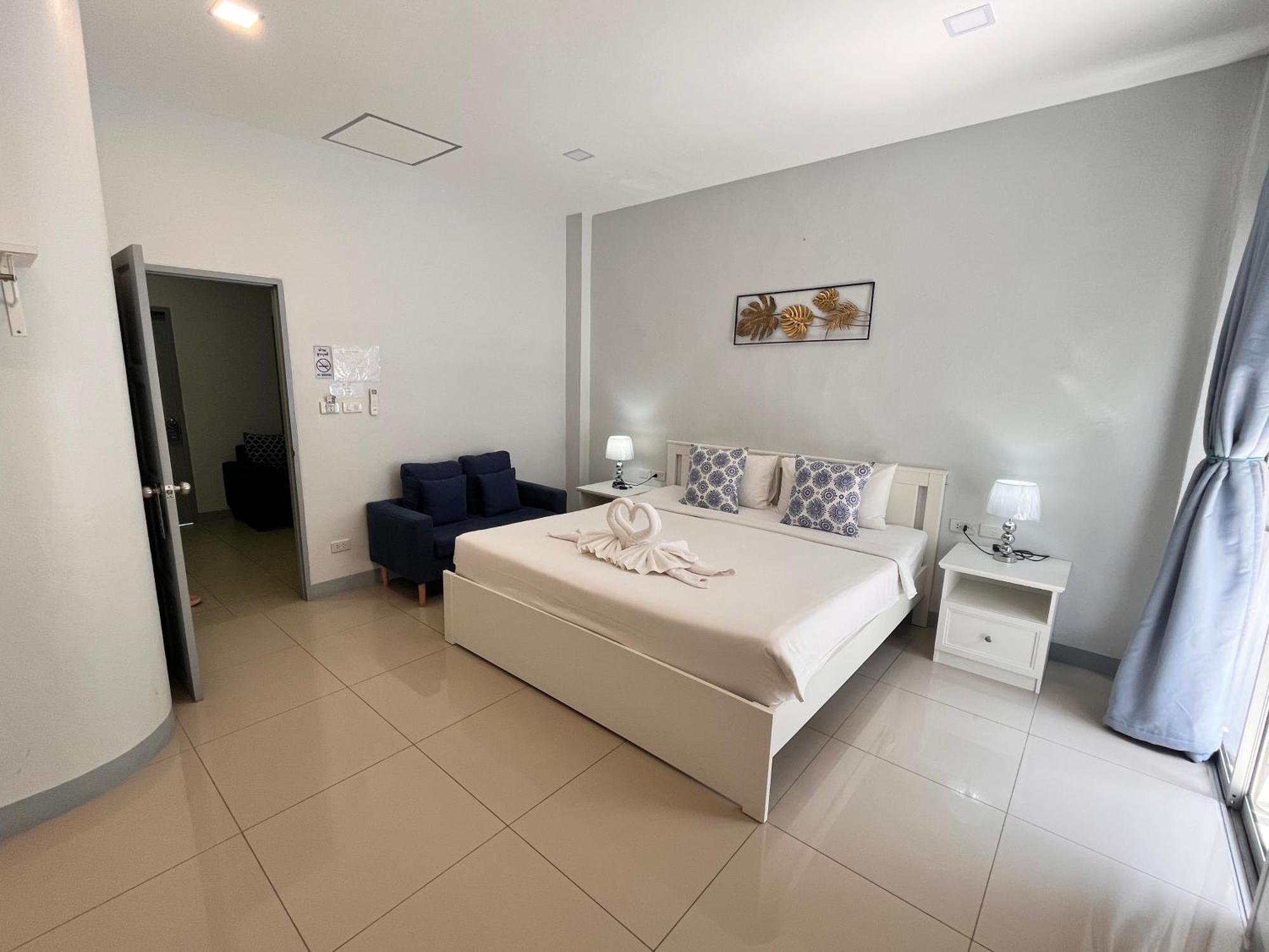 Cinderella Residence Patong ภายนอก รูปภาพ