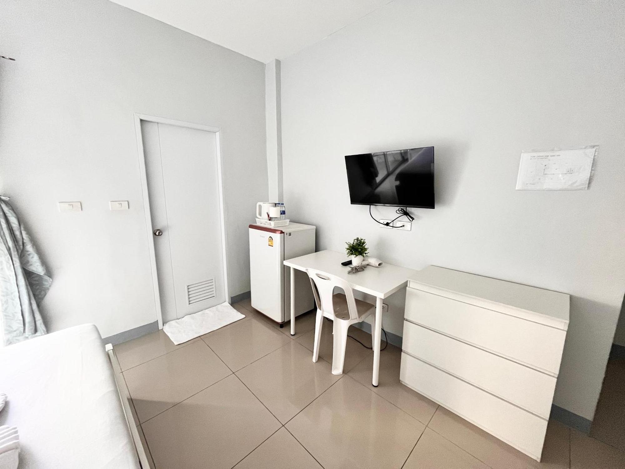 Cinderella Residence Patong ภายนอก รูปภาพ